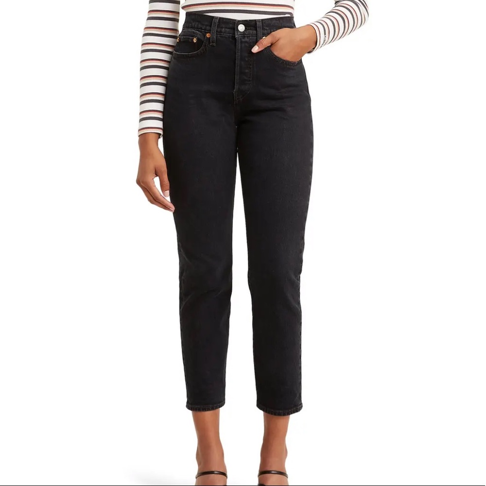 Levi’s Wedgie Fit Black Jeans